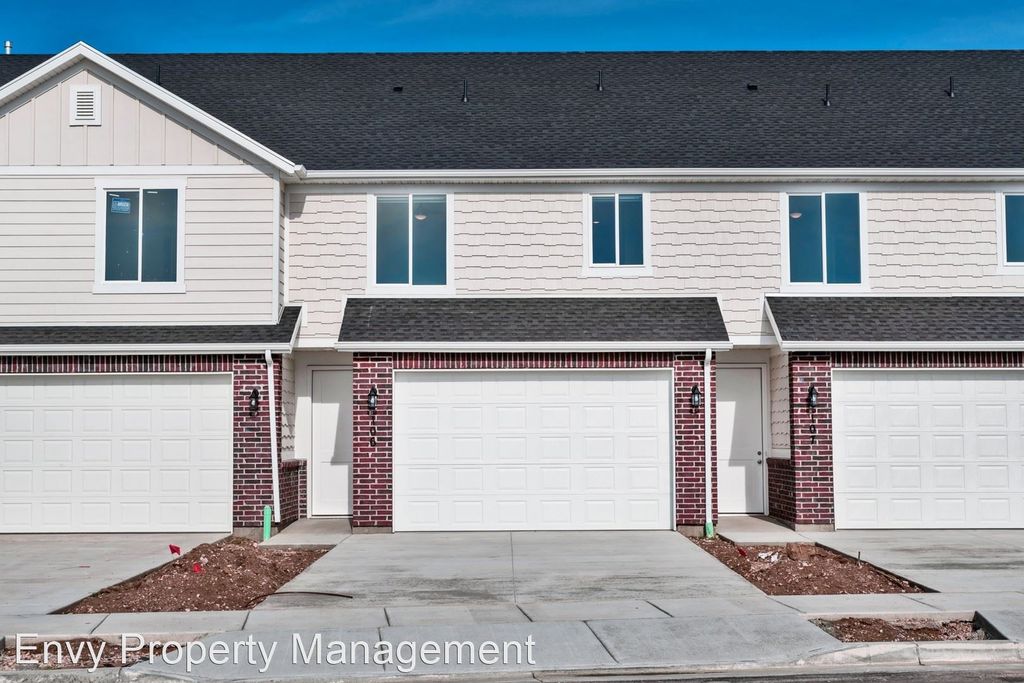 2598 S 2300 W #106, Ogden, UT 84401