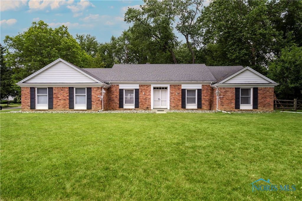 4748 Southbridge Rd, Toledo, OH 43623 SingleFamily Home for Sale MLS