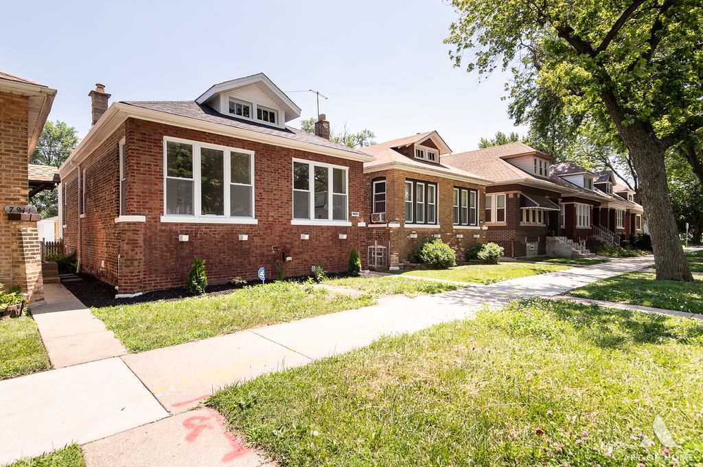 7945 S  Avalon Ave, Chicago, IL 60619