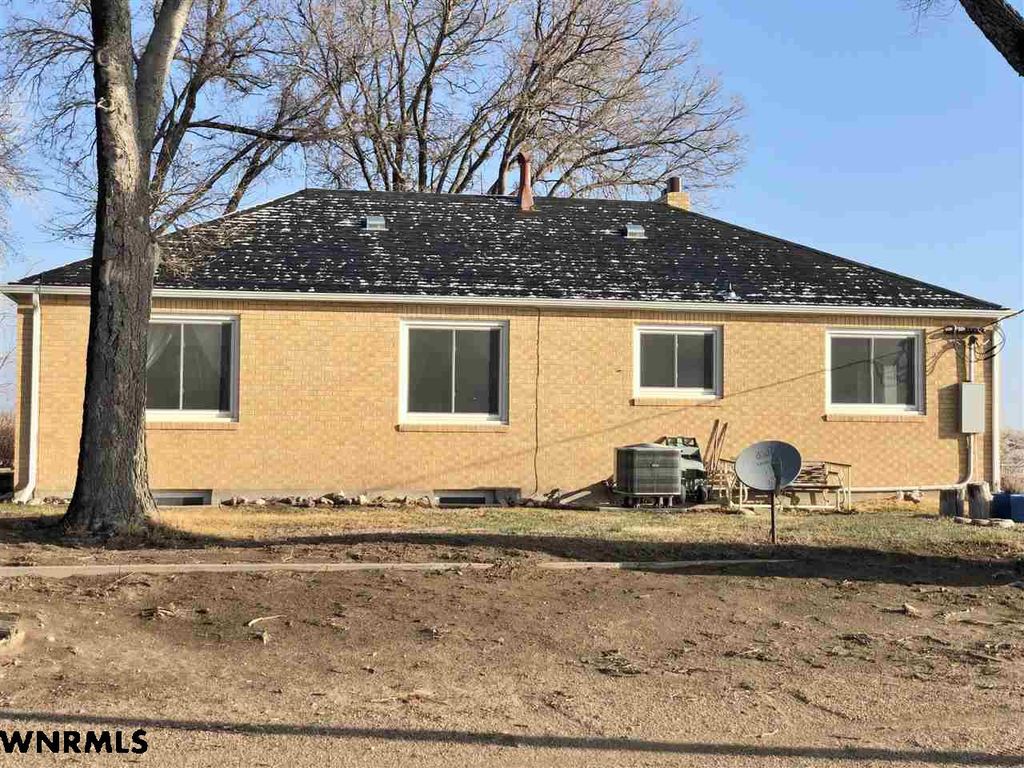 250511 County Rd S, Gering, NE 3 Bed, 2 Bath SingleFamily Home 24