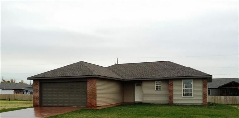 2014 Arizona Ave, Joplin, MO 64804