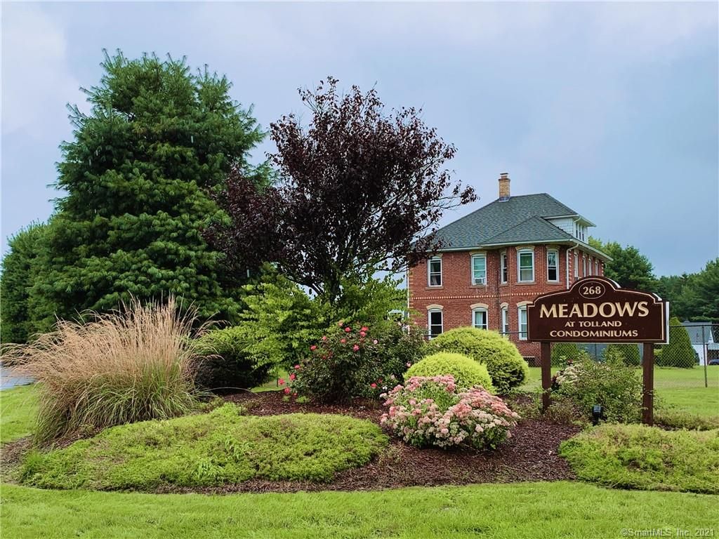 268 Hartford Tpke #D6, Tolland, CT 06084