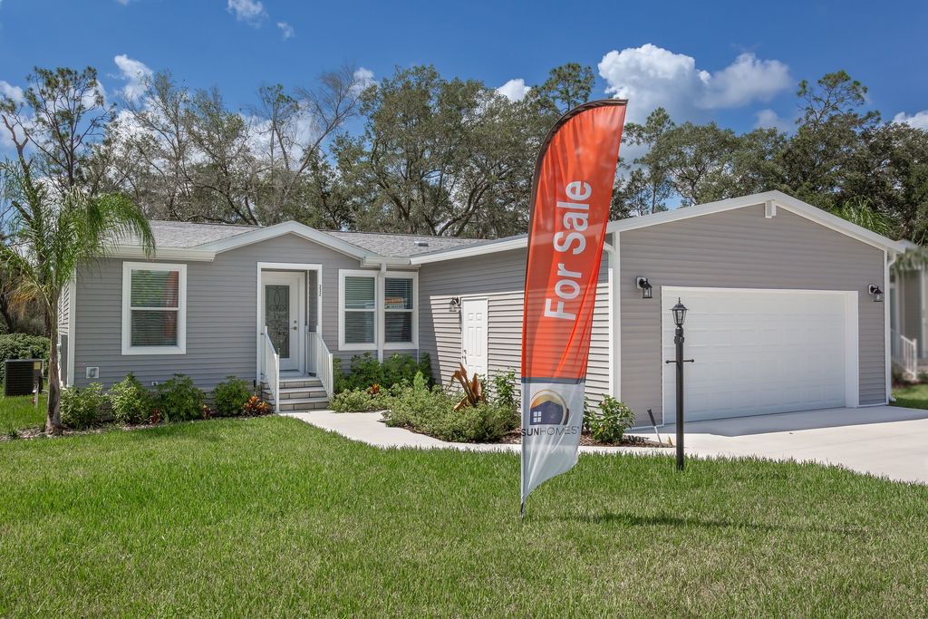 232 Sanders Ln Water Oak Country Club Estates Lady Lake, FL Trulia