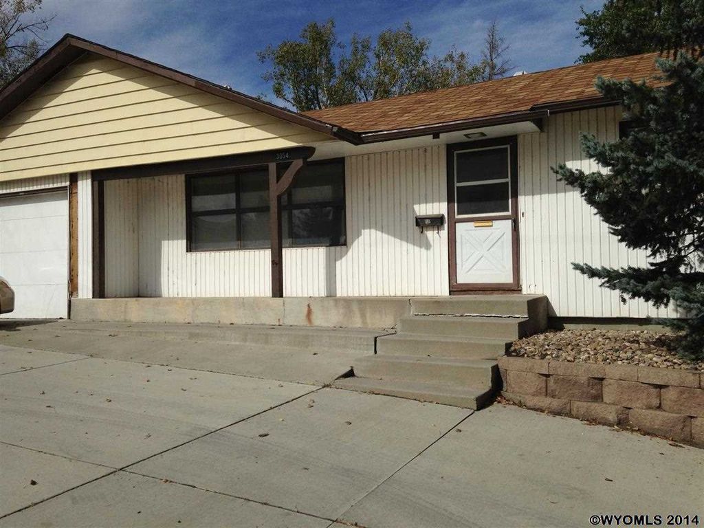 3054 E  2nd St, Casper, WY 82609