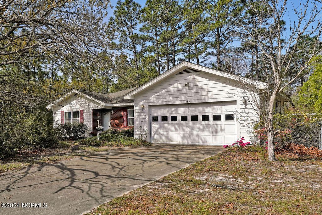 383 & 387 Red Fox Street NW, Shallotte, NC 28470