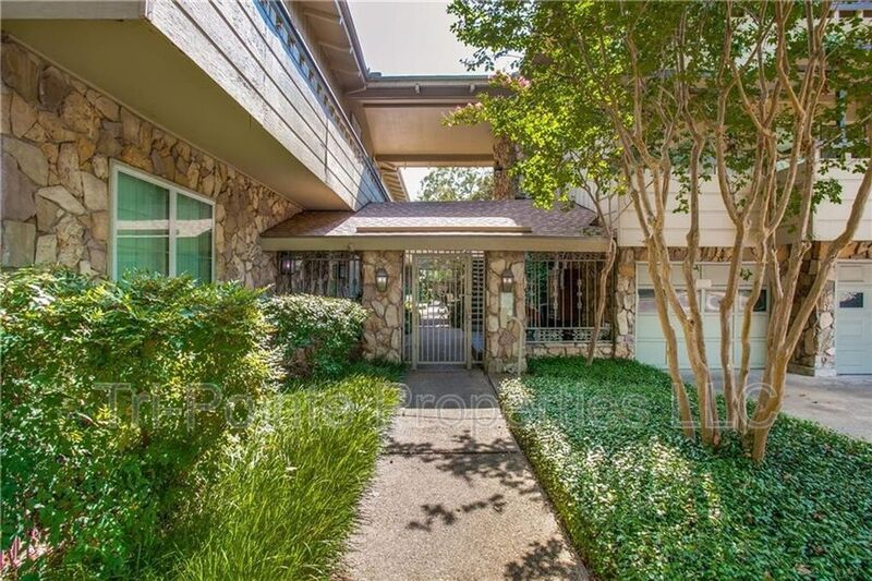 2907 Shelby Ave, Dallas, TX 75219