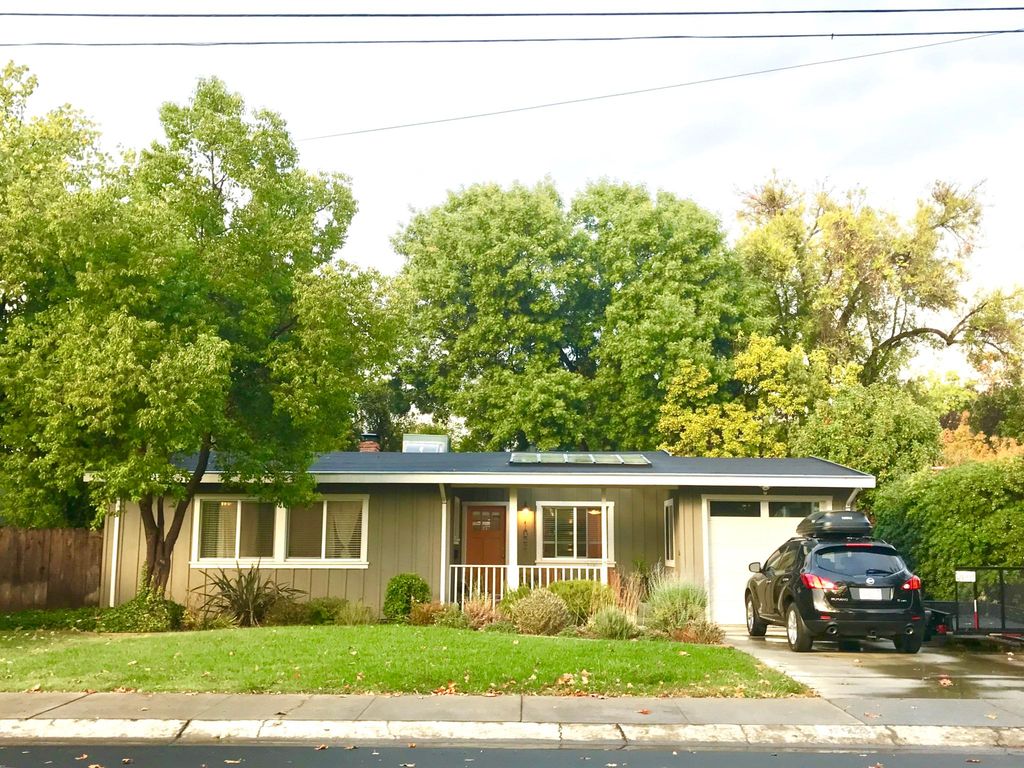 1024 Neal Dow Ave, Chico, CA 95926