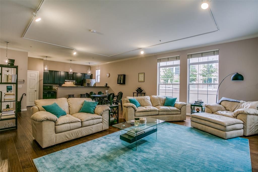 2305 Worthington St #137, Dallas, TX 75204