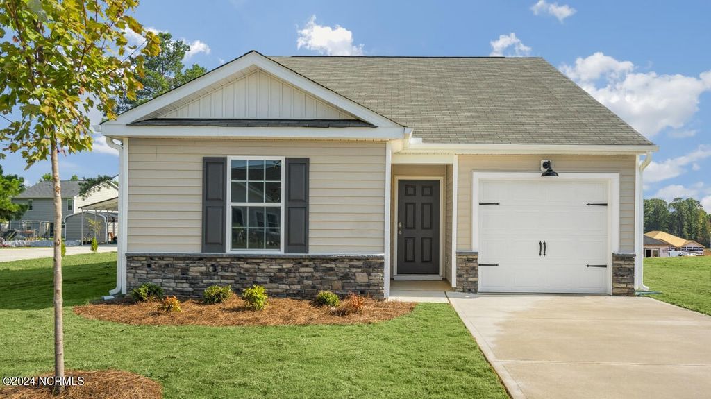 3142 Pasile Court, Sanford, NC 27332