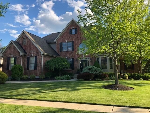 299 S Wind Ct, Hamilton Twp, OH 45039