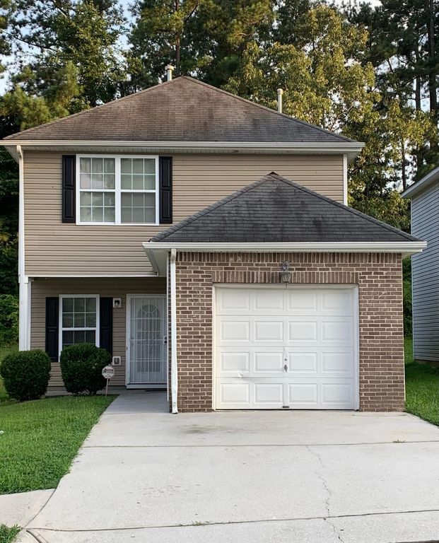 2348 Hackamore Dr, Atlanta, GA 30349