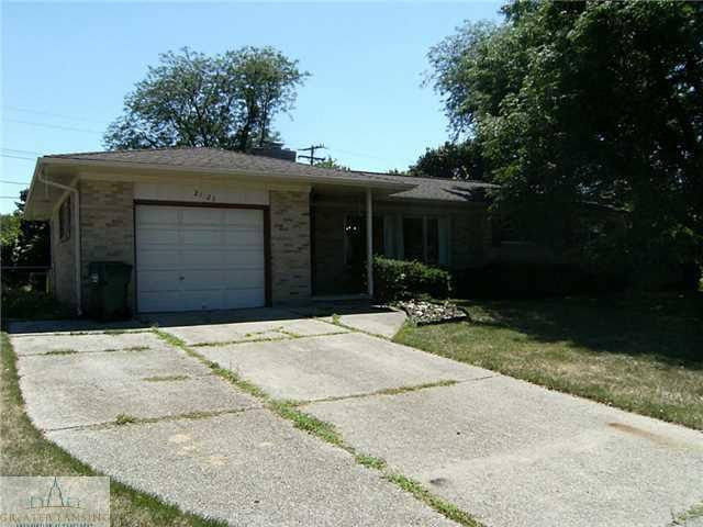 2127 Lewton Pl, Lansing, MI 48911