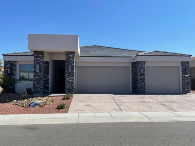 To be built -Amber Plan in Cambria Phase 2 and 3 - RV GARAGES are available, Mesquite, NV 89027
