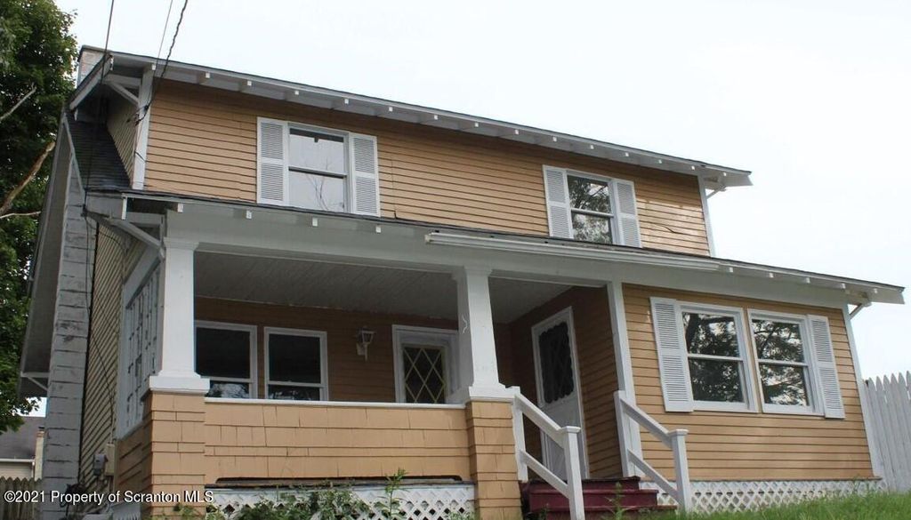 141 Spruce St, Archbald, PA 18403