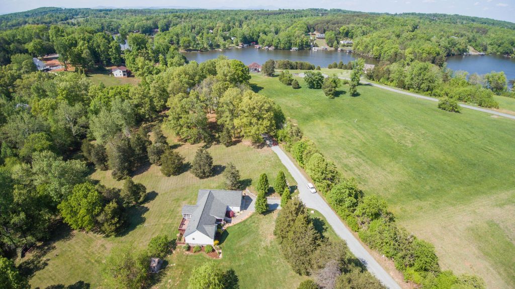 206 Forest Shores Rd, Wirtz, VA 24184 Trulia