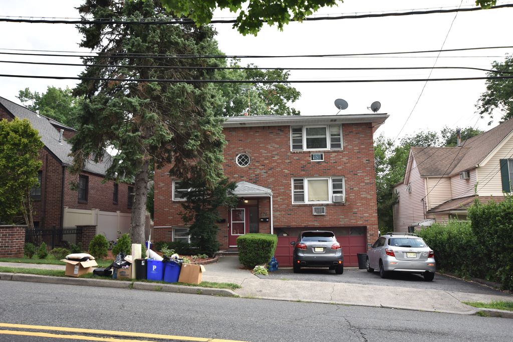 676 Edgewater Ave, Ridgefield, NJ 07657 Trulia