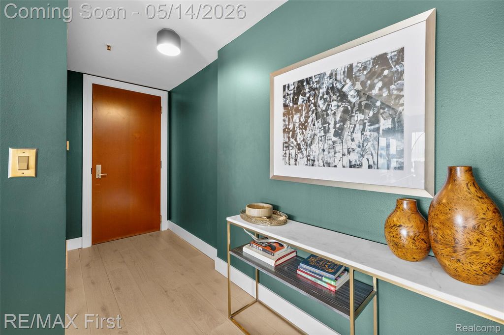 Photo 6 of 1001 W  Jefferson Ave #6B