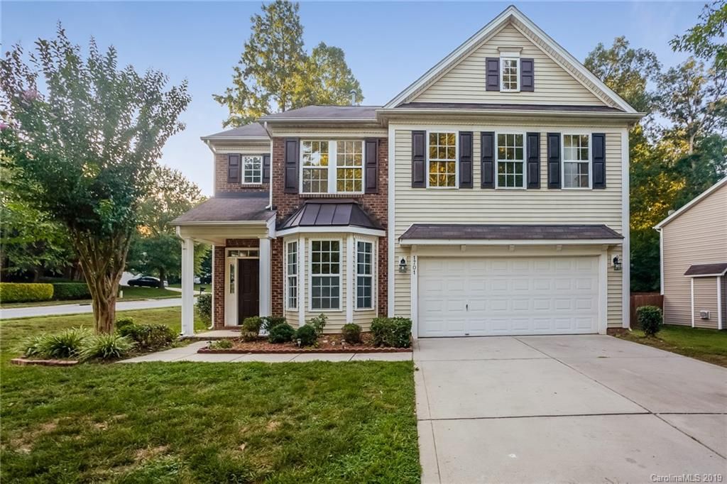1701 Wilburn Park Ln NW, Charlotte, NC 28269