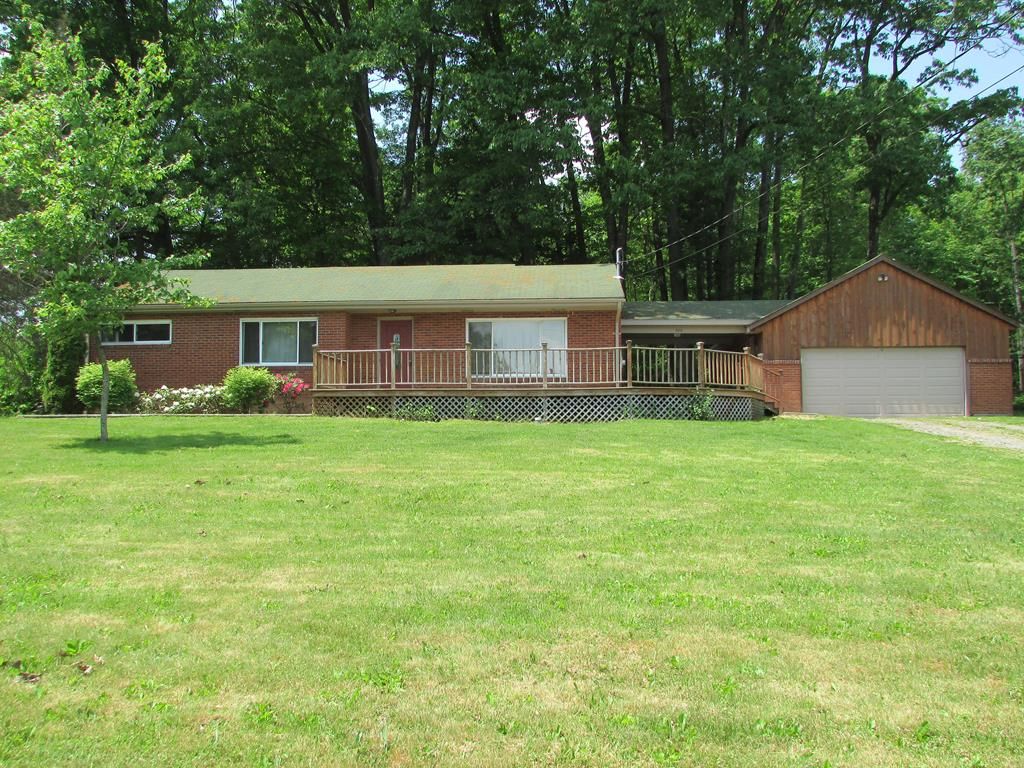 589 Lawn Dr, Lucinda, PA 16235 Trulia