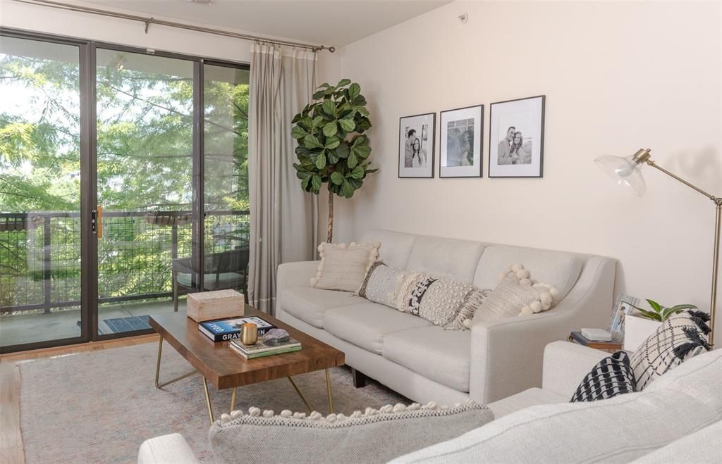 4333 Gilbert Ave #216, Dallas, TX 75219