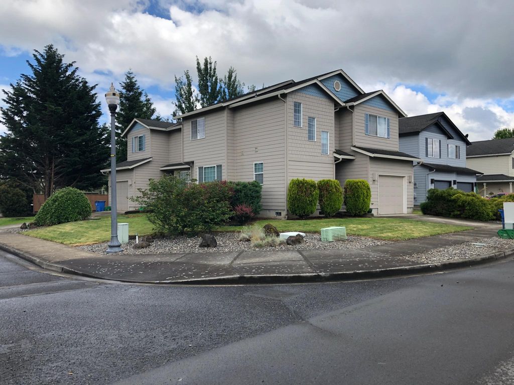 2024 SE 11th Ave, Camas, WA 98607 | Trulia
