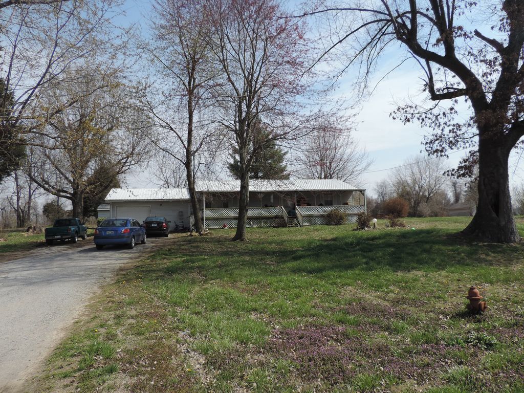 13600 State Route 181 N, Sacramento, KY 42372
