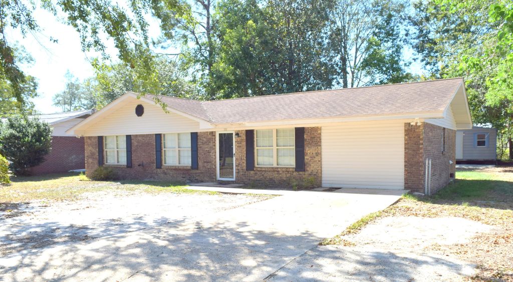 576 2nd St, Chipley, FL 32428 Trulia