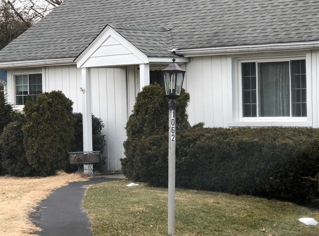 1062 Violet Ave, Hyde Park, NY 12538 Trulia