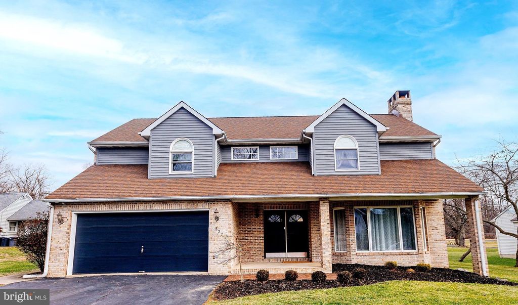 527 E Ravine St, Langhorne, PA 19047