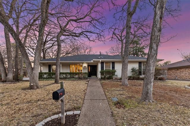 2200 River Ridge Rd, Arlington, TX 76017