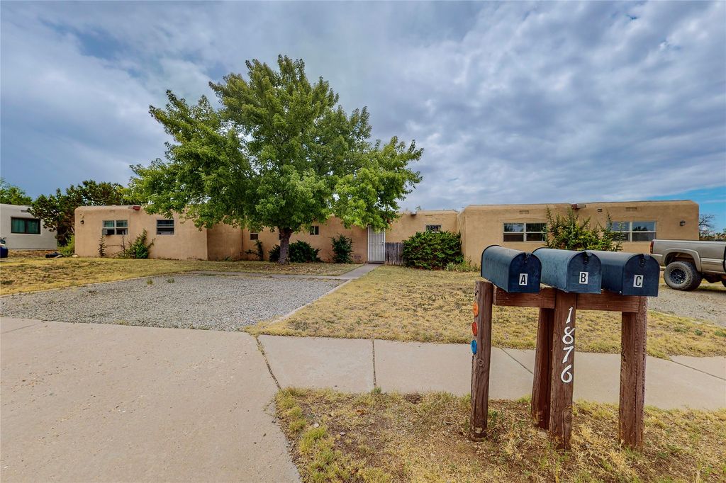 435 Saint Michaels Dr, Santa Fe, NM 87505 - 435 St. Michael's