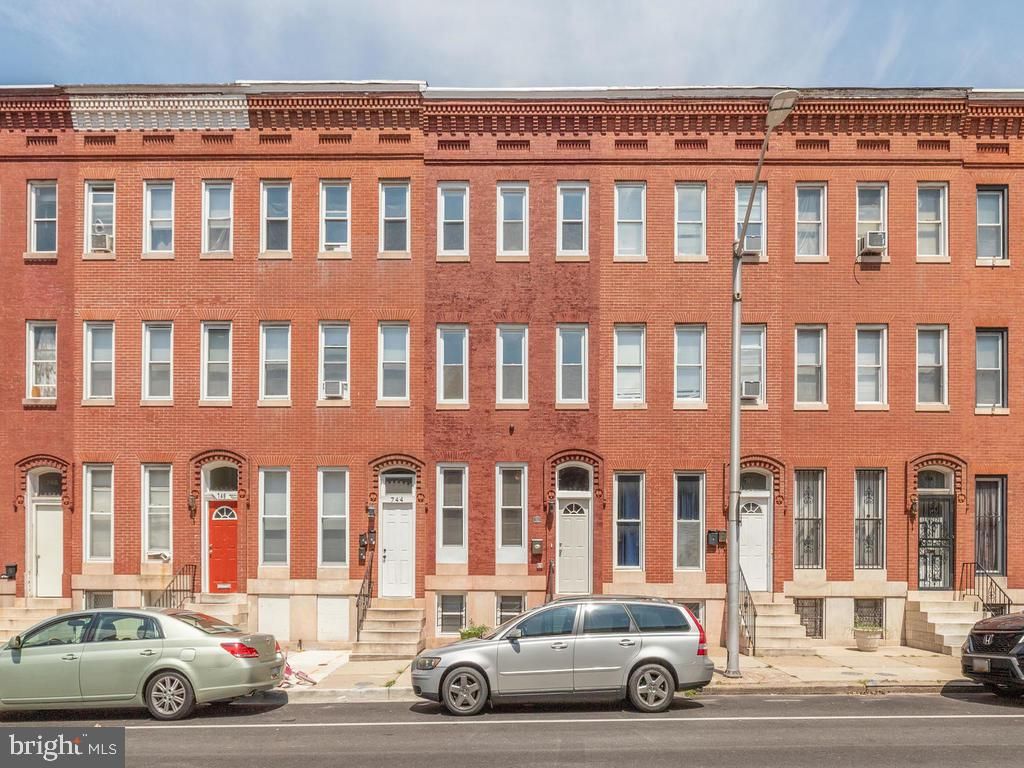 742 Dolphin St, Baltimore, MD 21217 5 Bed, 3 Bath SingleFamily Home