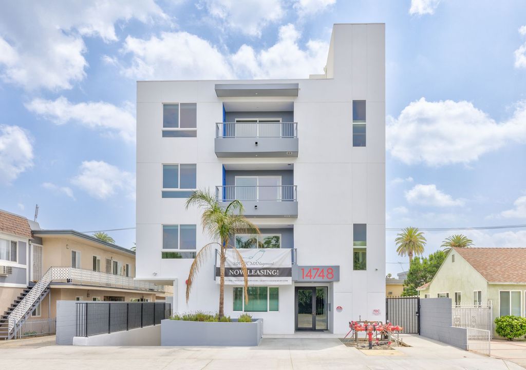 14748 Victory Blvd. Van Nuys, CA Trulia