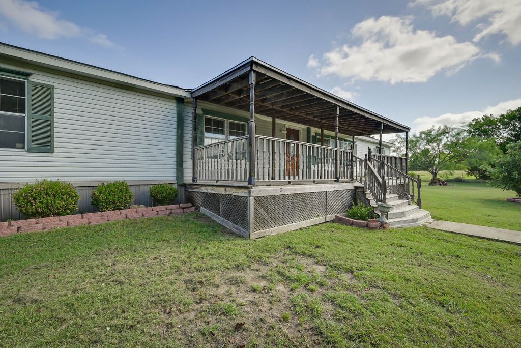 19526 FM 744, Frost, TX 76641 Trulia