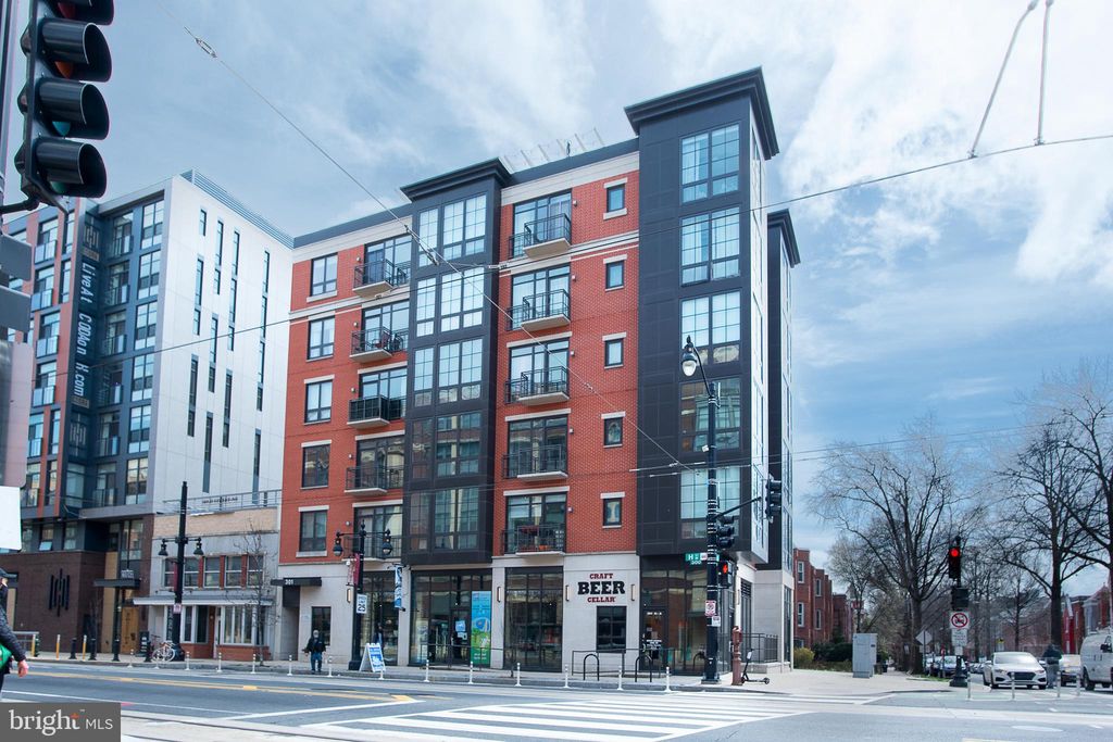 Simple Apartments On H Street Ne Dc with Best Design