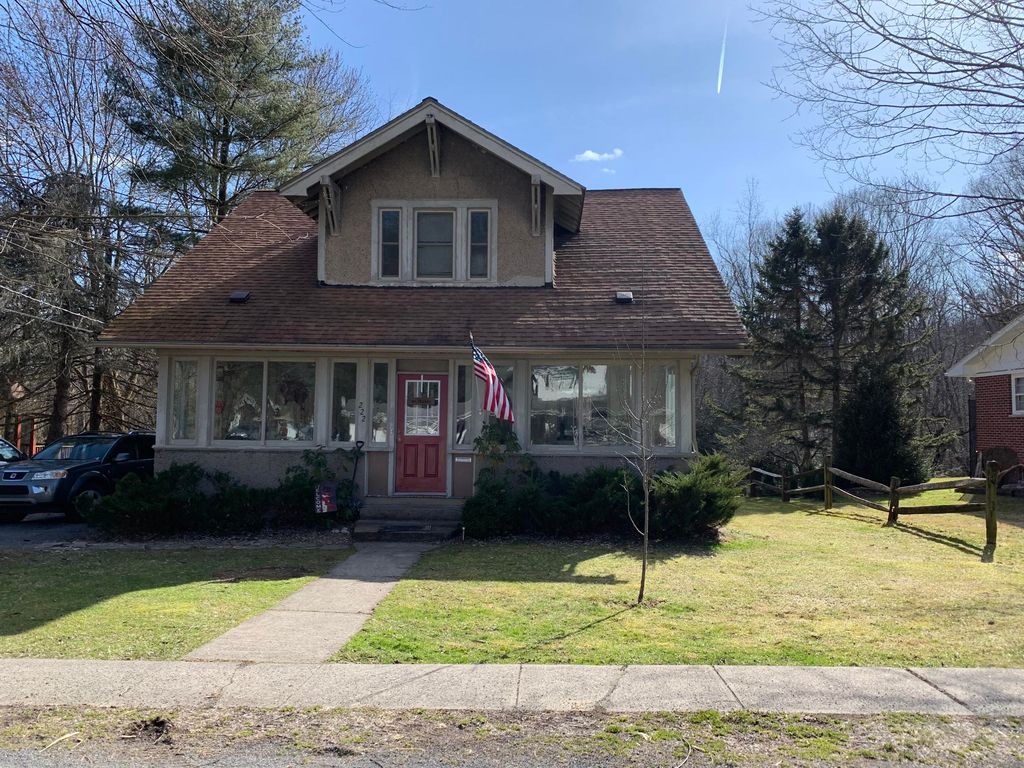 222 Main St, Summersville, WV 26651 Trulia