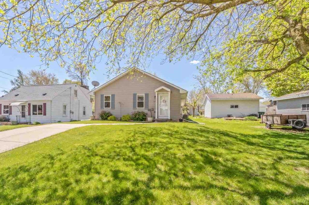 237 Nicolet Pl, De Pere, WI 54115 Trulia