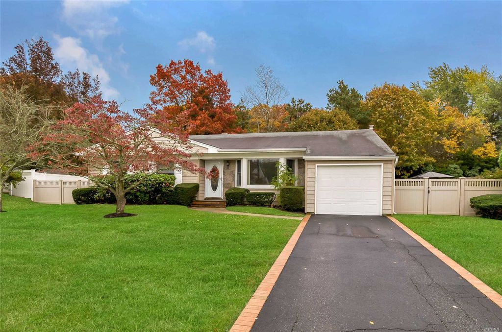 15 Chatham Dr, Oakdale, NY 11769 Trulia