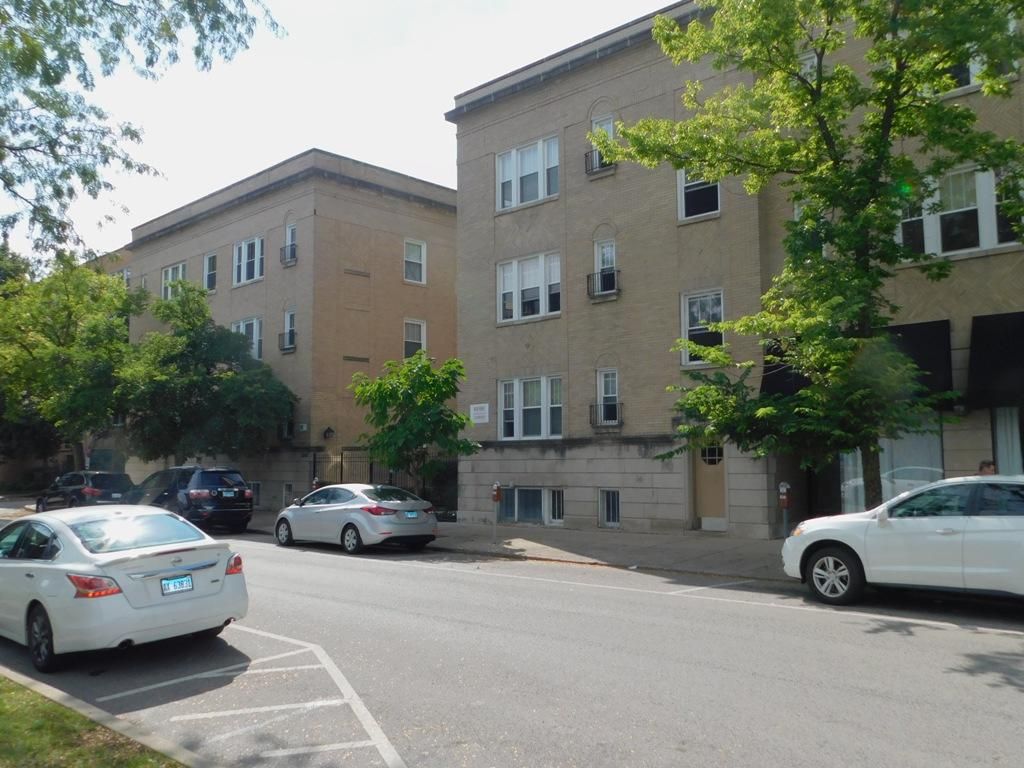 2544 Prairie Ave, Evanston, IL 60201