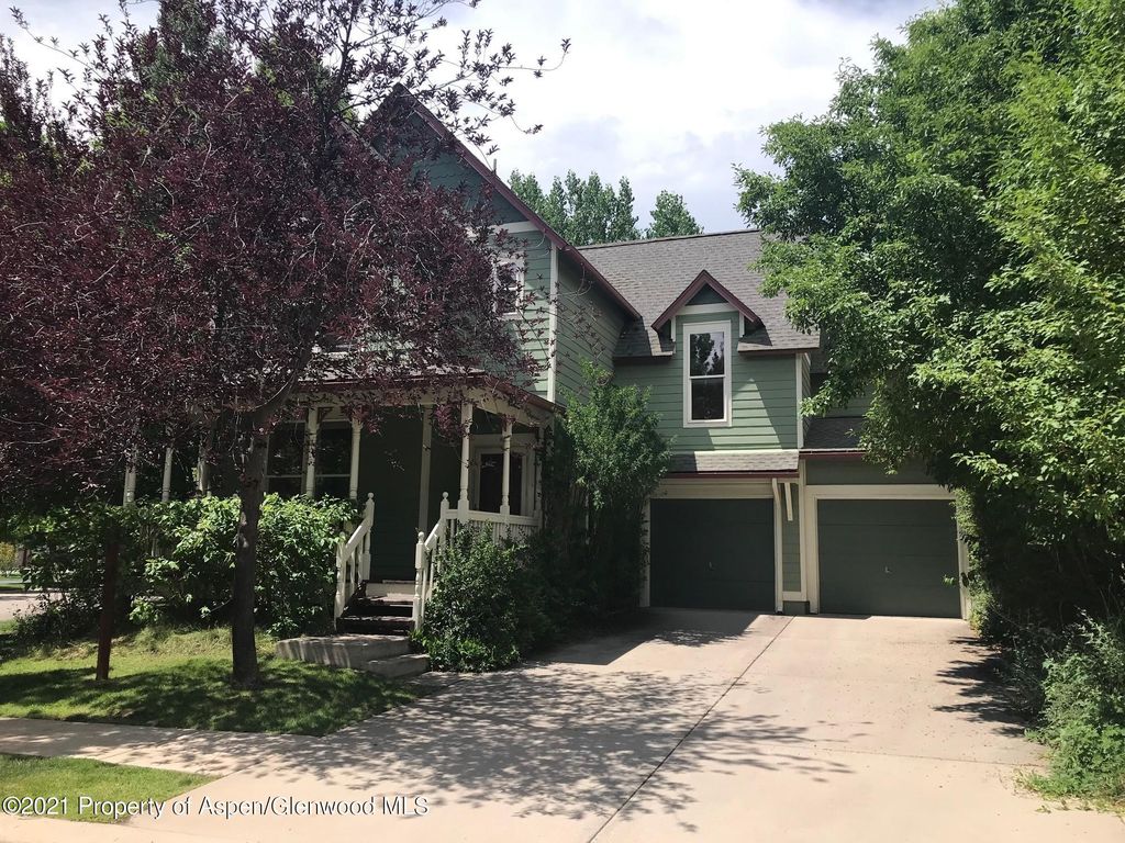 465 Boyd Dr, Carbondale, CO 81623