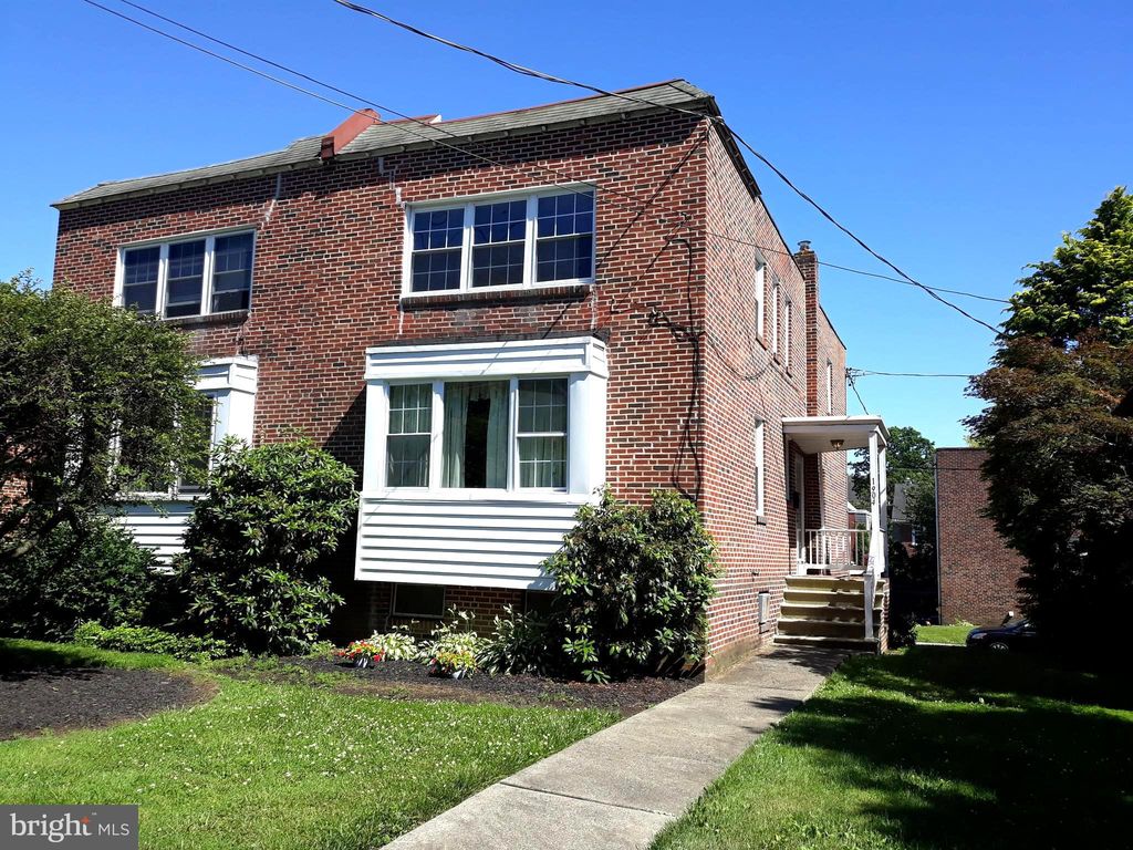 1904 N Broom St, Wilmington, DE 19802