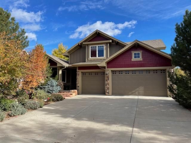 320 McConnell Dr, Lyons, CO 80540