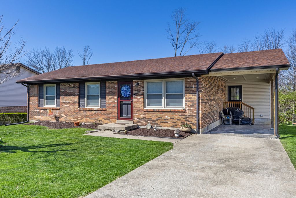 118 Spruce Ct, Winchester, KY 40391