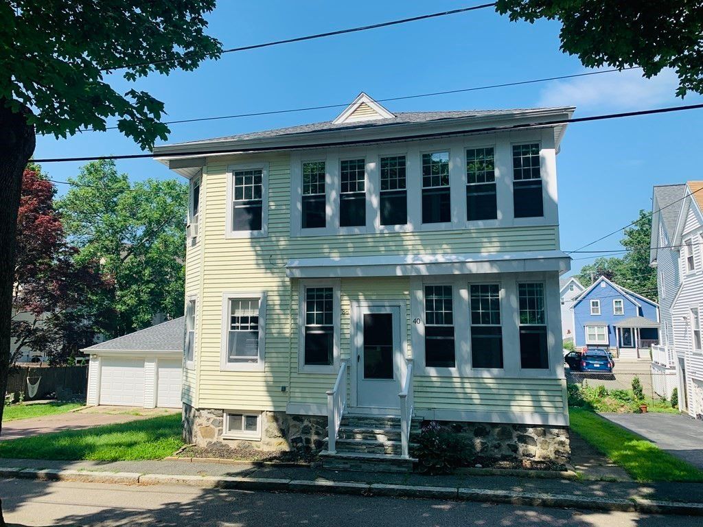 38-40 Howie St, Melrose, MA 02176