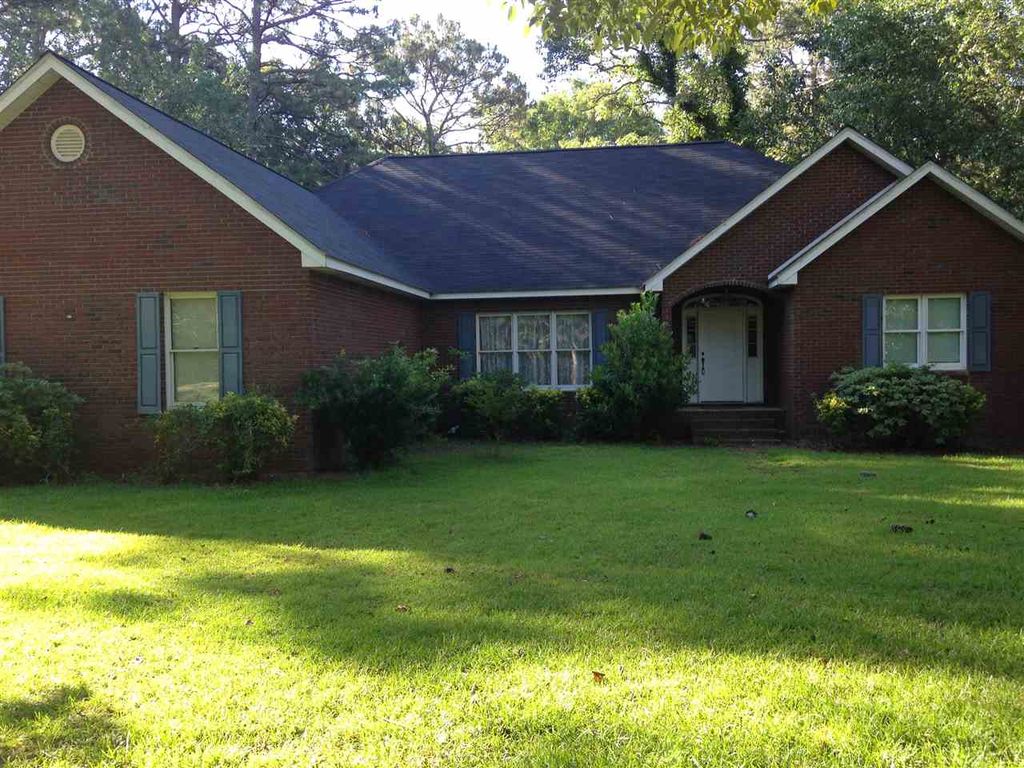 2557 Holly Dr, Donalsonville, GA 39845