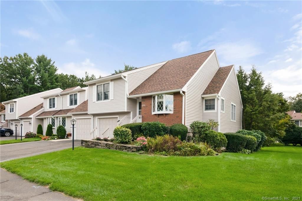 253 The Mdws #253, Enfield, CT 06082