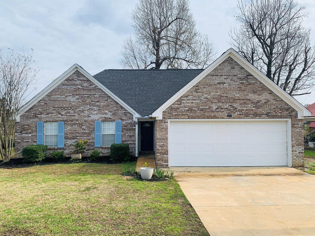 1616 Clayton Ave, Tupelo, MS 38804 Trulia