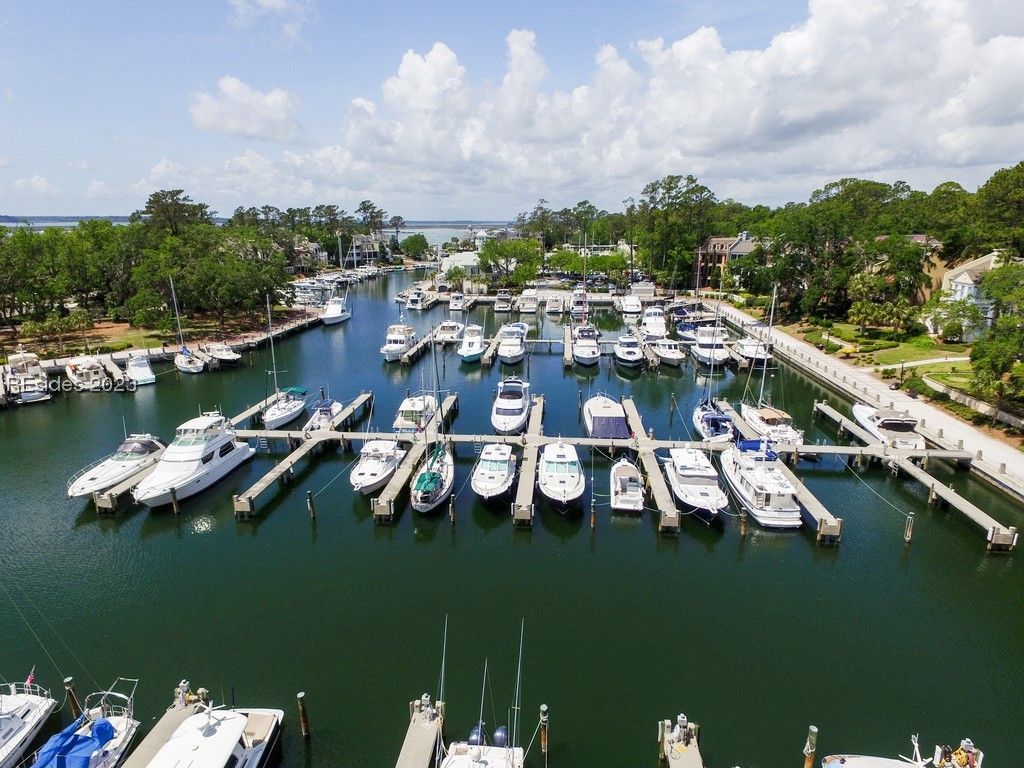 135 Windmill Harbour Mari, Hilton Head Island, SC 29926 Trulia