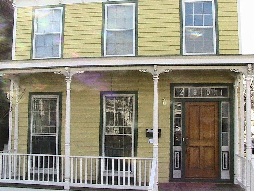 2901 E Broad St, Richmond, VA 23223