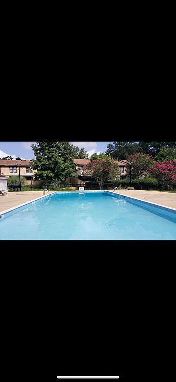 104 Townhome Ct, Columbia, SC 29210